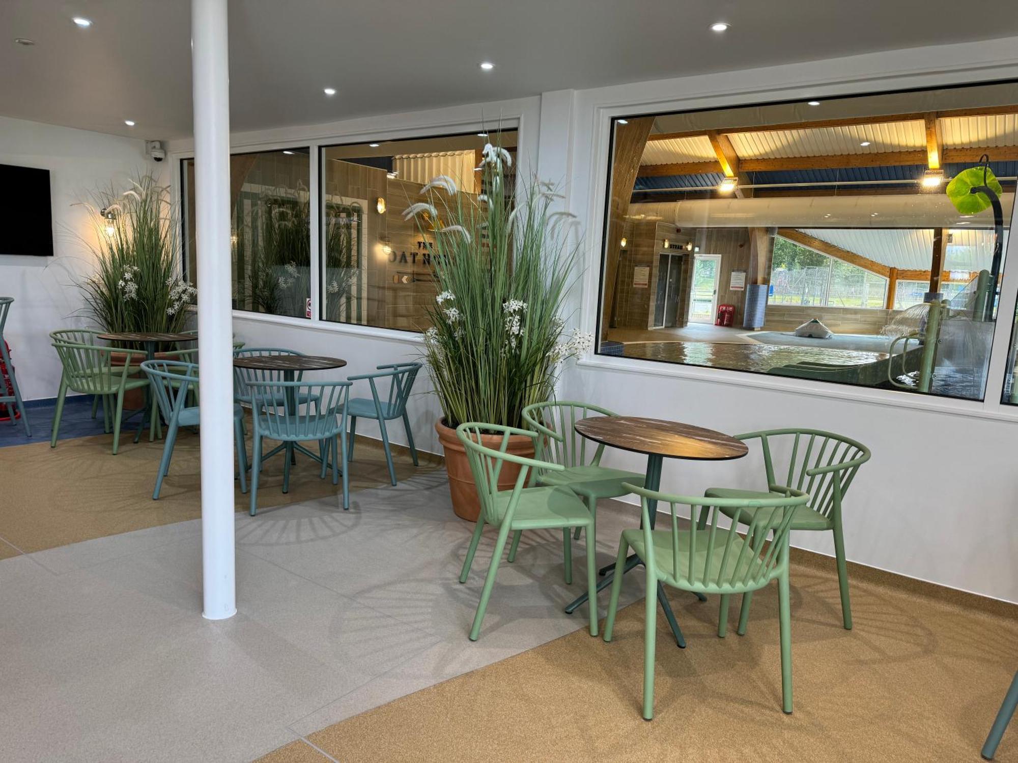 Dragonfly Lodge เซาธ์เซอร์นีย์ ภายนอก รูปภาพ